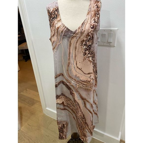 Silky lightweight tank dress - Picture 1 of 5
